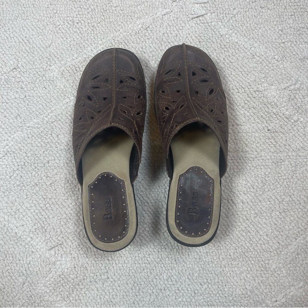 Bass Women’s‎ leather comfort mule clogs